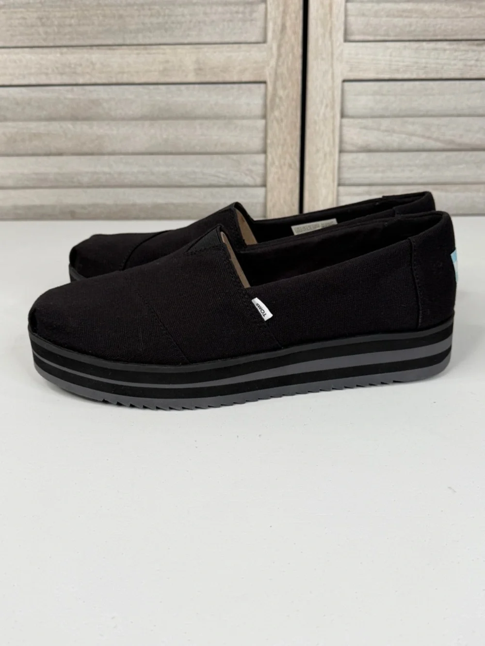 TOMS Alpargata Midform Espadrilles Slip On with Platform Sole Black Canvas-9.5